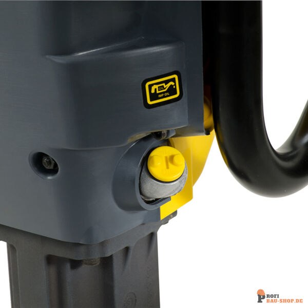 atlascopco/Atlas_Copco_8318070101_8318070105_8318070109_2_Atlas Copco Cobra PROe oil check